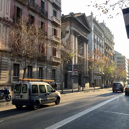 Charm Rambla Catalunya דירה